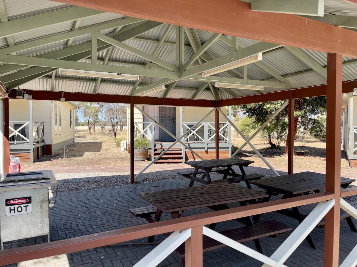 Big4 Port Willunga Tourist Park Hotel Aldinga Exterior foto