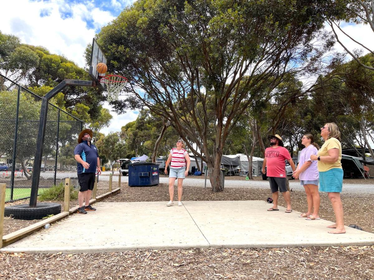 Big4 Port Willunga Tourist Park Hotel Aldinga Exterior foto